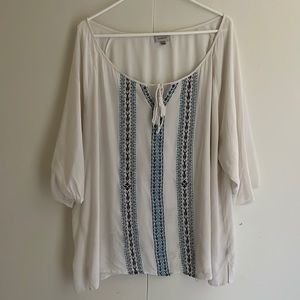 Cool and Light, white embroidered tunic